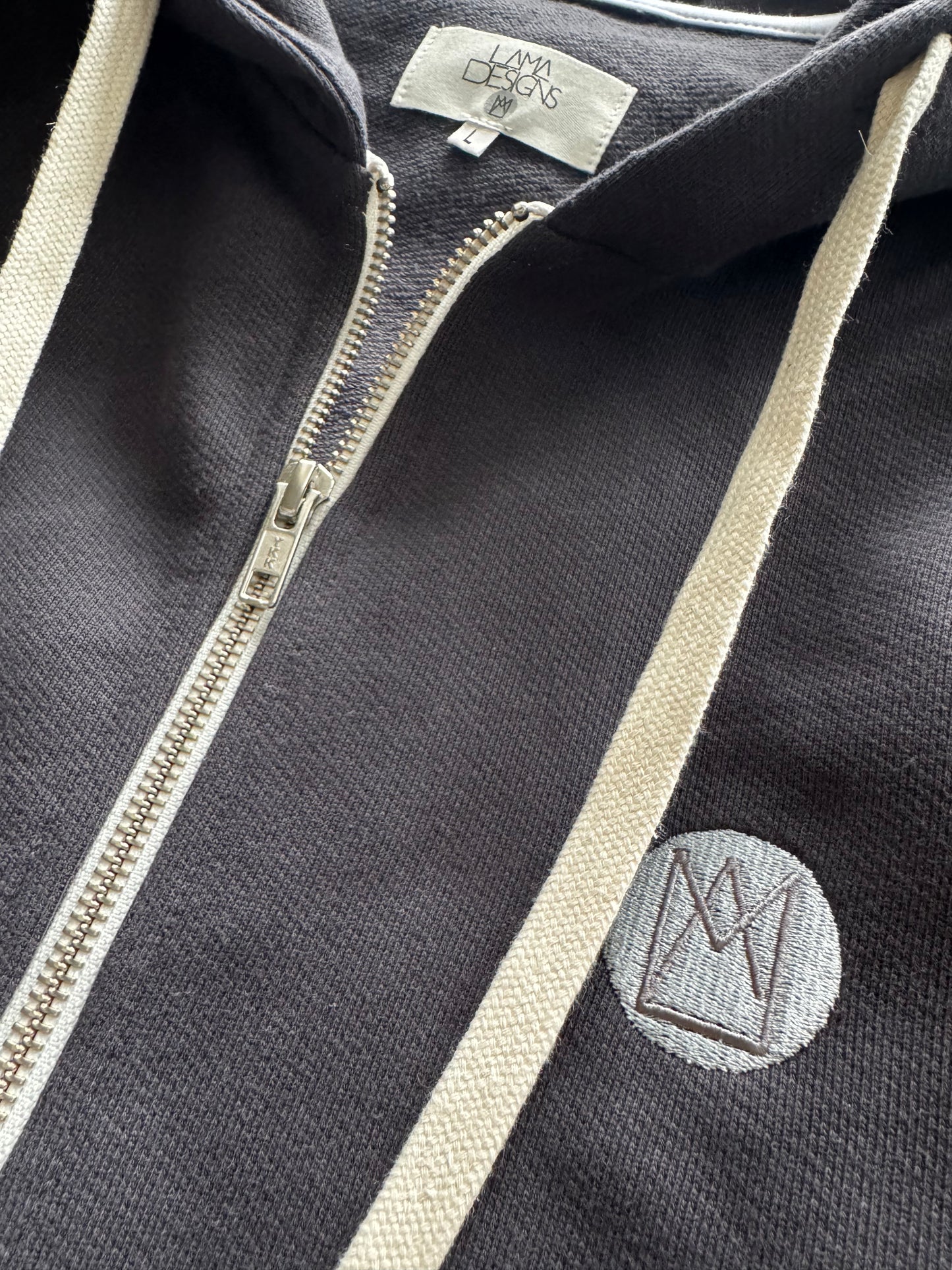 MEN´S HOODIE - PERPETUAL